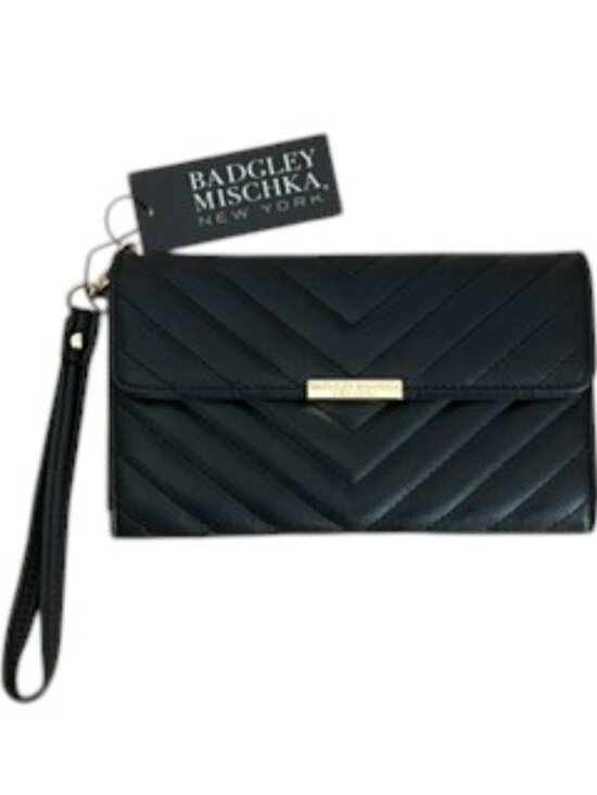 Badgley Mischka Handbags - BADGLEY MISCHKA New York Black Faux Leather Wristlet Wallet NWT